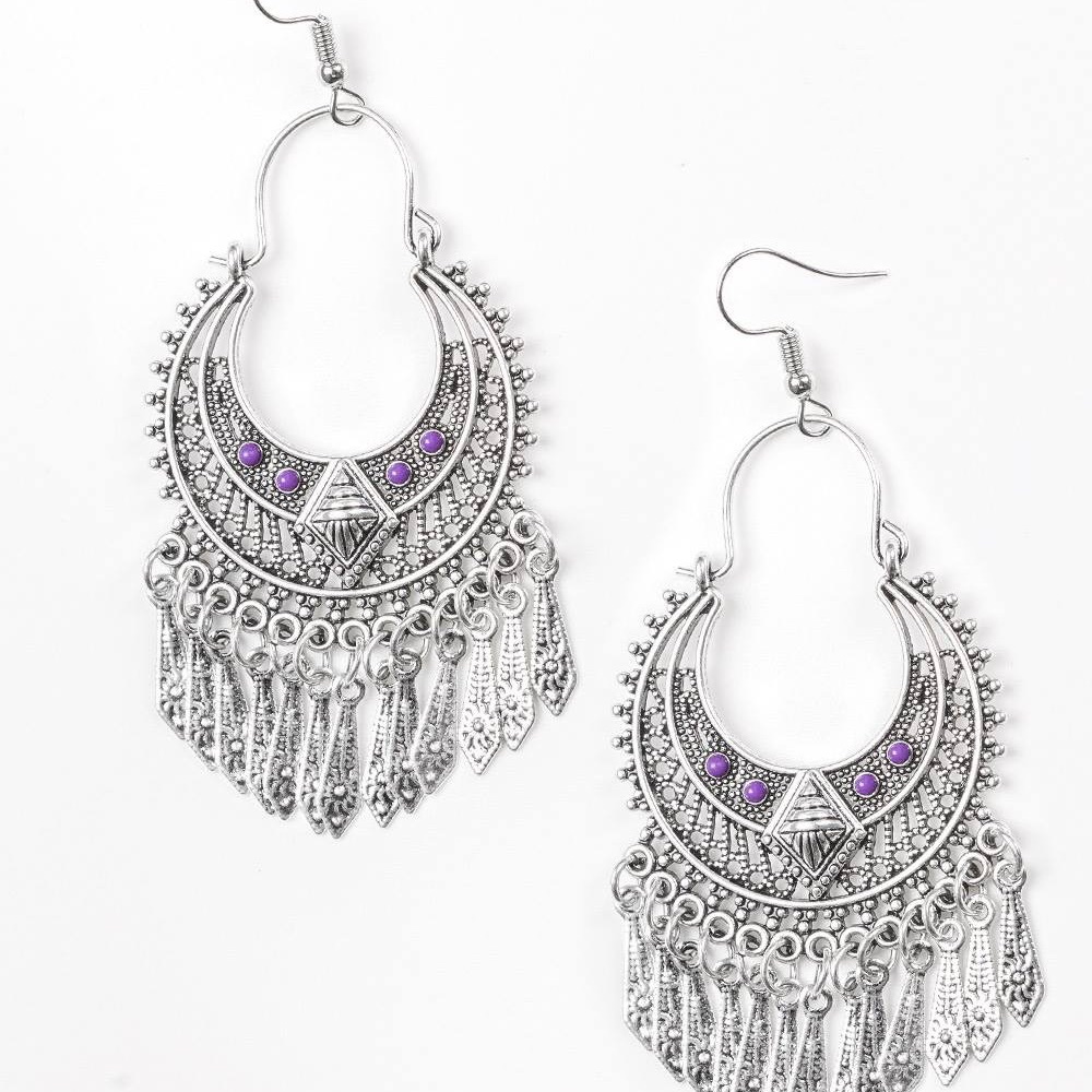 5 for $25! Paparazzi purple earrings